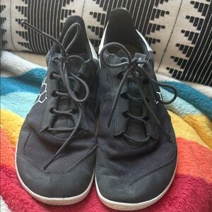 Vivobarefoot Black and White Sneakers Size 9